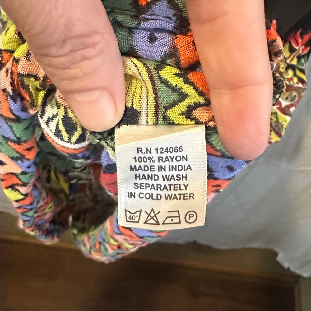 Shoreline Multicolor Patterned Tunic - Picture 4 of 4